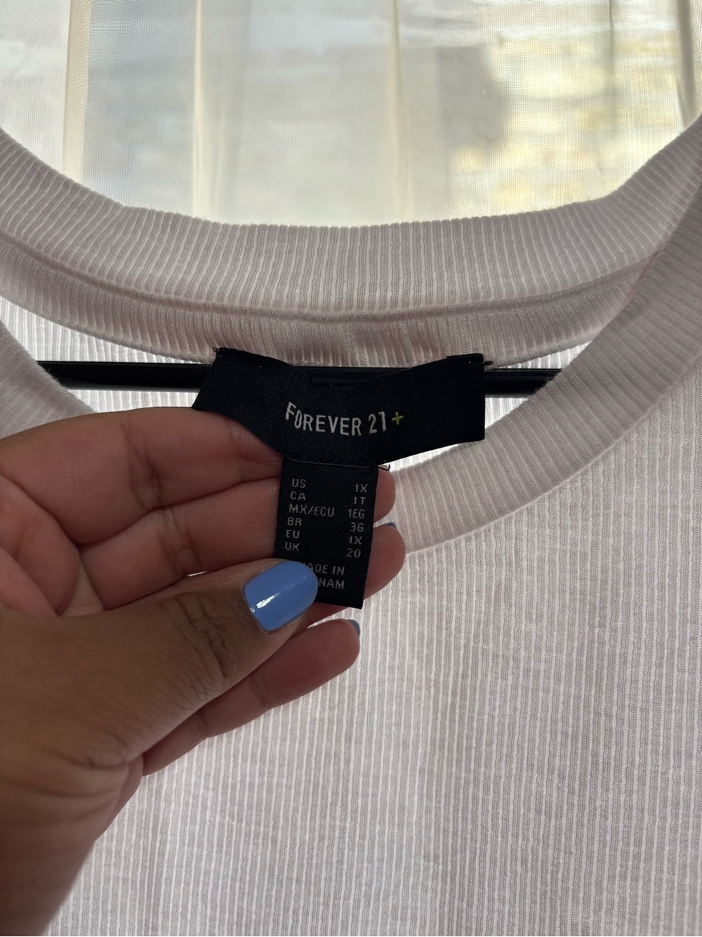Forever 21 White Ribbed Short-Sleeve Ruffle-Edge Tee - Picture 3 of 3